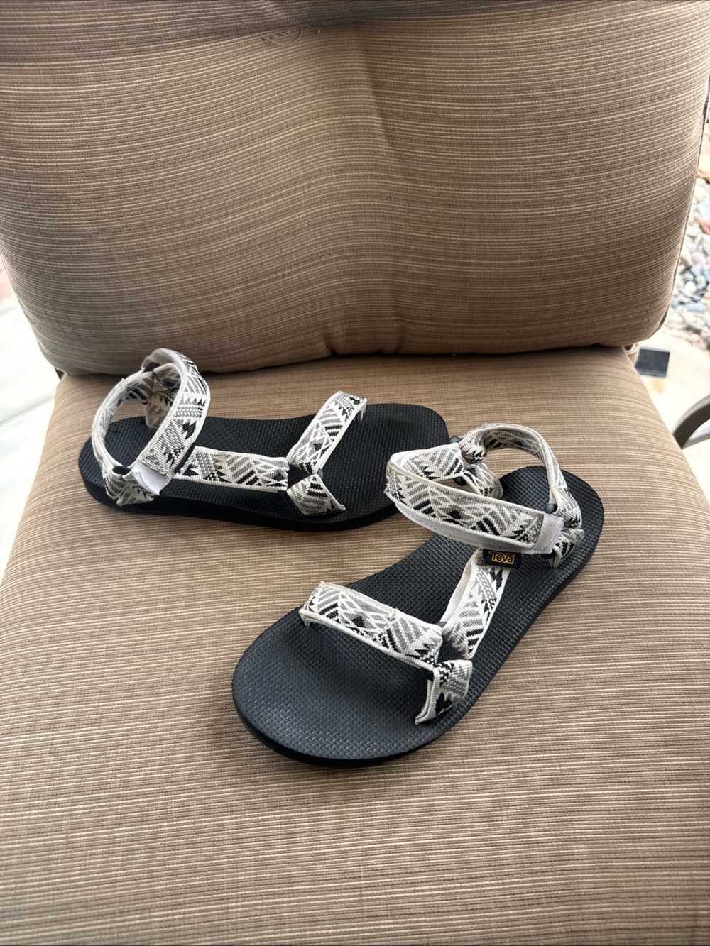 Teva Sandals Adjustable Hiking Shoes 1003987 Women’s Size 7 White Black Aztec